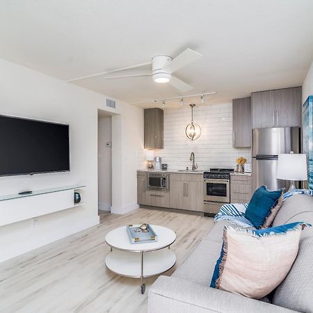 Boutique Vacation Rental Complex At Beach Cocoa Beach Exterior foto